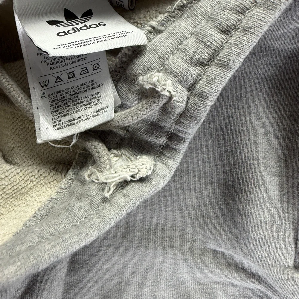Adidas Shorts Mens M Gray Cotton Sweat Running Sports Performance 3-Stripes